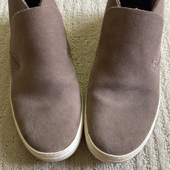 Dolce Vita Suede High Top Sneaker - Picture 6 of 11